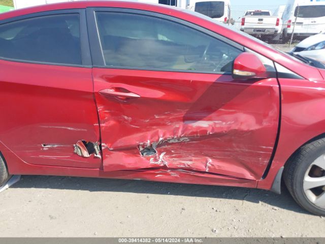 Photo 5 VIN: KMHDH4AE7CU397243 - HYUNDAI ELANTRA 