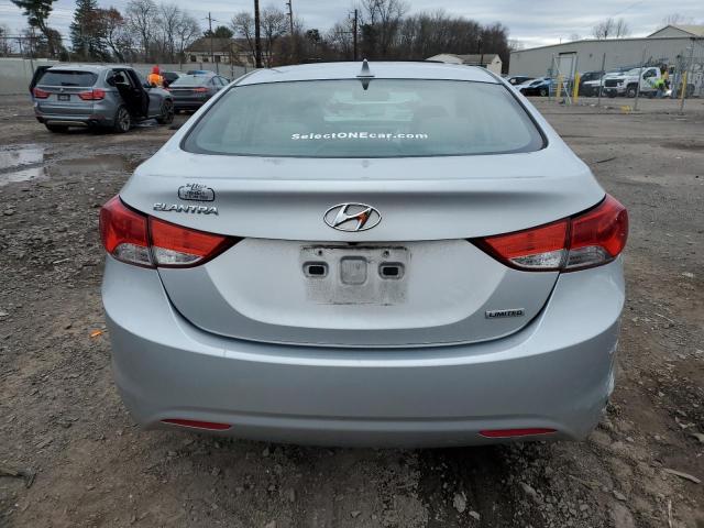 Photo 5 VIN: KMHDH4AE7CU410413 - HYUNDAI ELANTRA 