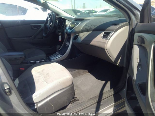 Photo 4 VIN: KMHDH4AE7CU451334 - HYUNDAI ELANTRA 