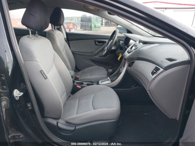 Photo 4 VIN: KMHDH4AE7CU456369 - HYUNDAI ELANTRA 