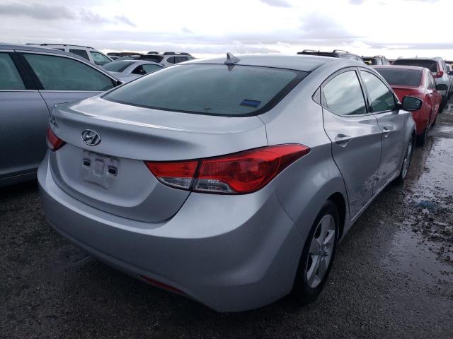 Photo 3 VIN: KMHDH4AE7DU541729 - HYUNDAI ELANTRA GL 