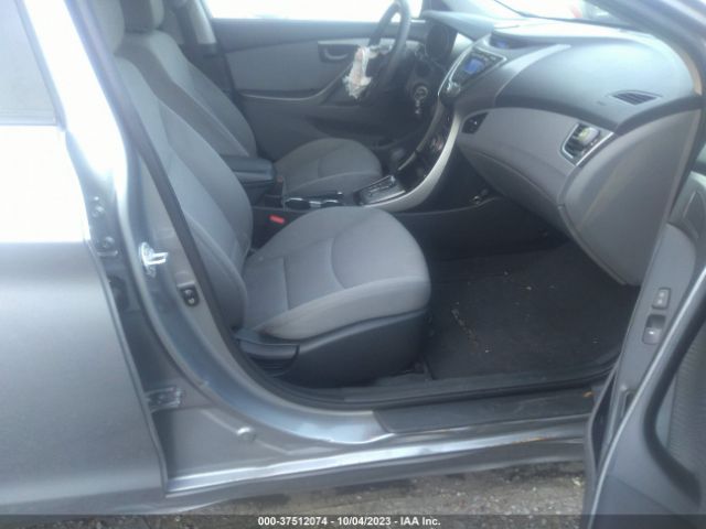 Photo 4 VIN: KMHDH4AE7DU572009 - HYUNDAI ELANTRA 