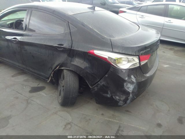 Photo 5 VIN: KMHDH4AE7DU651437 - HYUNDAI ELANTRA 