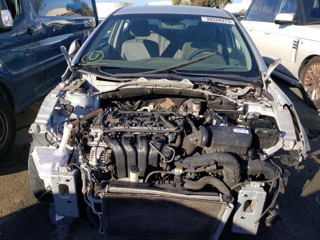 Photo 4 VIN: KMHDH4AE7DU654063 - HYUNDAI ELANTRA GL 