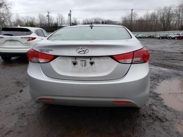 Photo 5 VIN: KMHDH4AE7DU681800 - HYUNDAI ELANTRA 