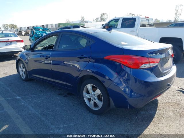 Photo 2 VIN: KMHDH4AE7DU730736 - HYUNDAI ELANTRA 