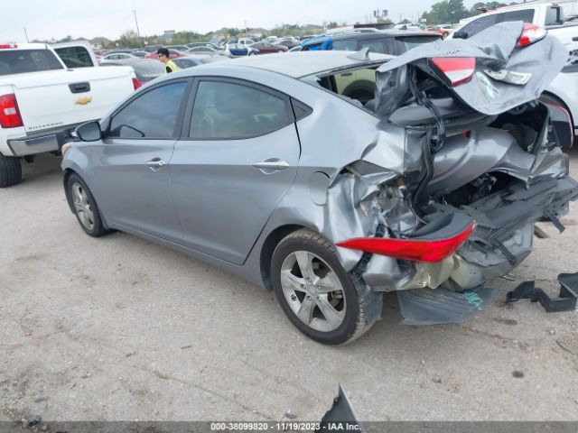 Photo 2 VIN: KMHDH4AE7DU731529 - HYUNDAI ELANTRA 