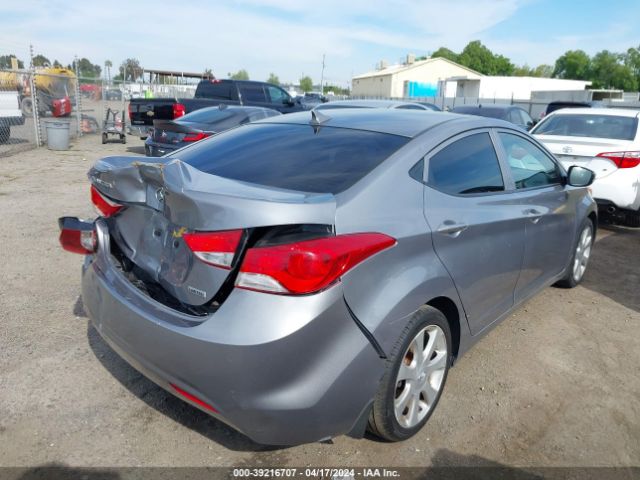 Photo 3 VIN: KMHDH4AE7DU747424 - HYUNDAI ELANTRA 