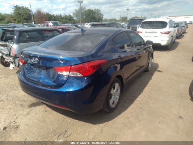 Photo 3 VIN: KMHDH4AE7DU764515 - HYUNDAI ELANTRA 