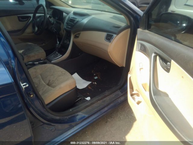 Photo 4 VIN: KMHDH4AE7DU764515 - HYUNDAI ELANTRA 