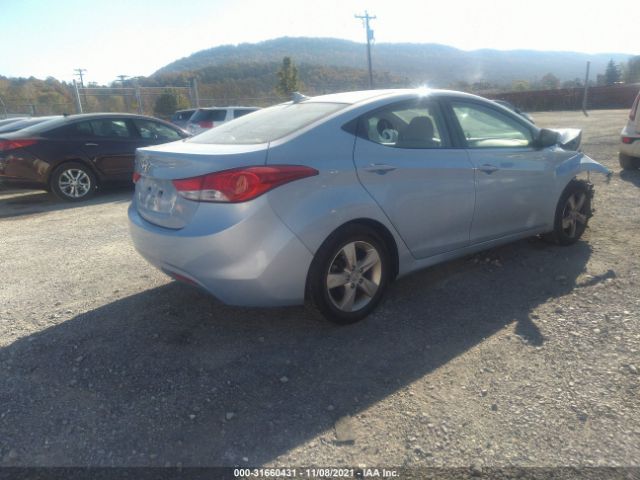 Photo 3 VIN: KMHDH4AE7DU773716 - HYUNDAI ELANTRA 