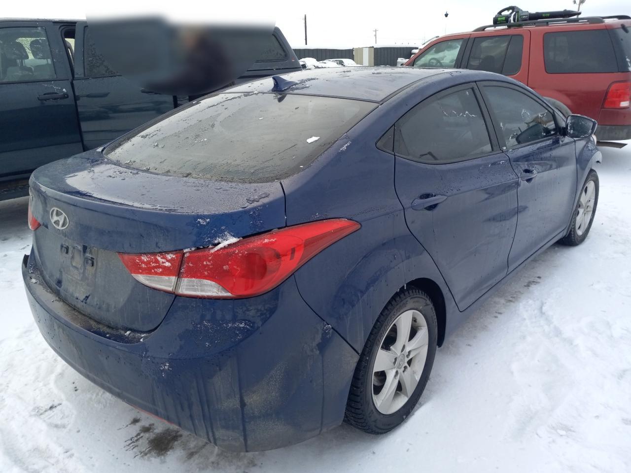 Photo 2 VIN: KMHDH4AE7DU783713 - HYUNDAI ELANTRA 