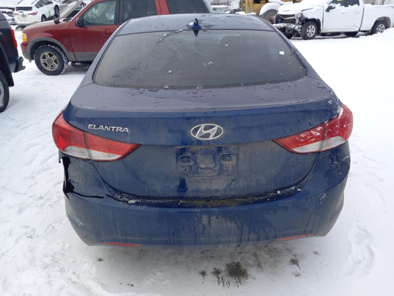 Photo 5 VIN: KMHDH4AE7DU783713 - HYUNDAI ELANTRA 