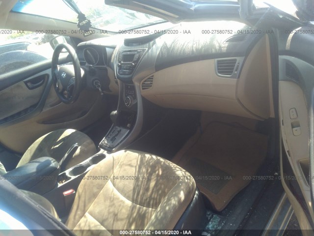 Photo 4 VIN: KMHDH4AE7DU800543 - HYUNDAI ELANTRA 