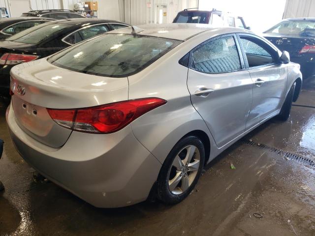 Photo 3 VIN: KMHDH4AE7DU957392 - HYUNDAI ELANTRA GL 