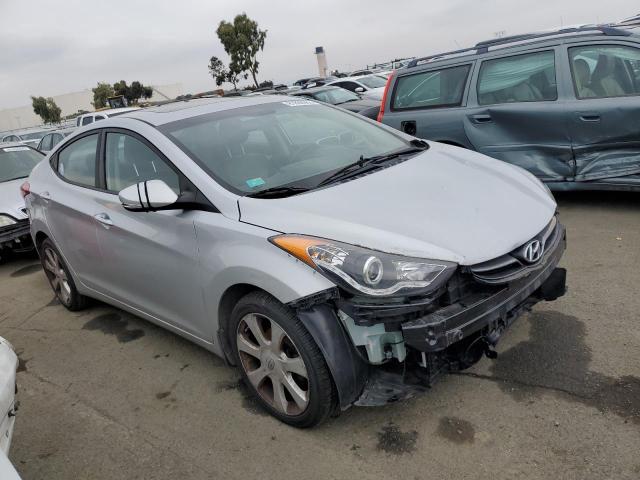 Photo 3 VIN: KMHDH4AE7DU966996 - HYUNDAI ELANTRA 