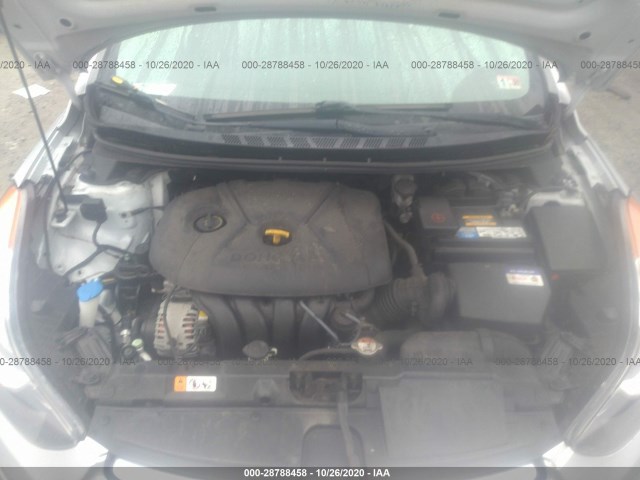 Photo 9 VIN: KMHDH4AE7DU983720 - HYUNDAI ELANTRA 