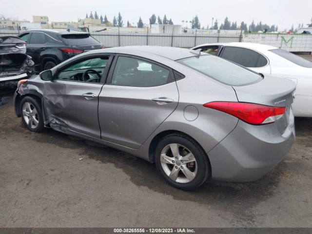 Photo 2 VIN: KMHDH4AE7DU991932 - HYUNDAI ELANTRA 