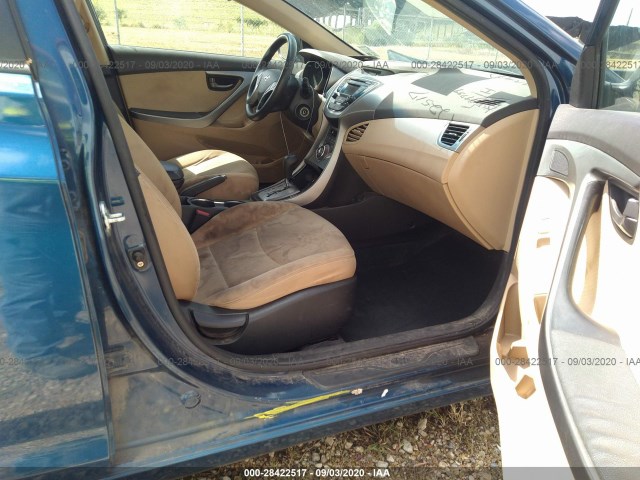 Photo 4 VIN: KMHDH4AE7DU996001 - HYUNDAI ELANTRA 