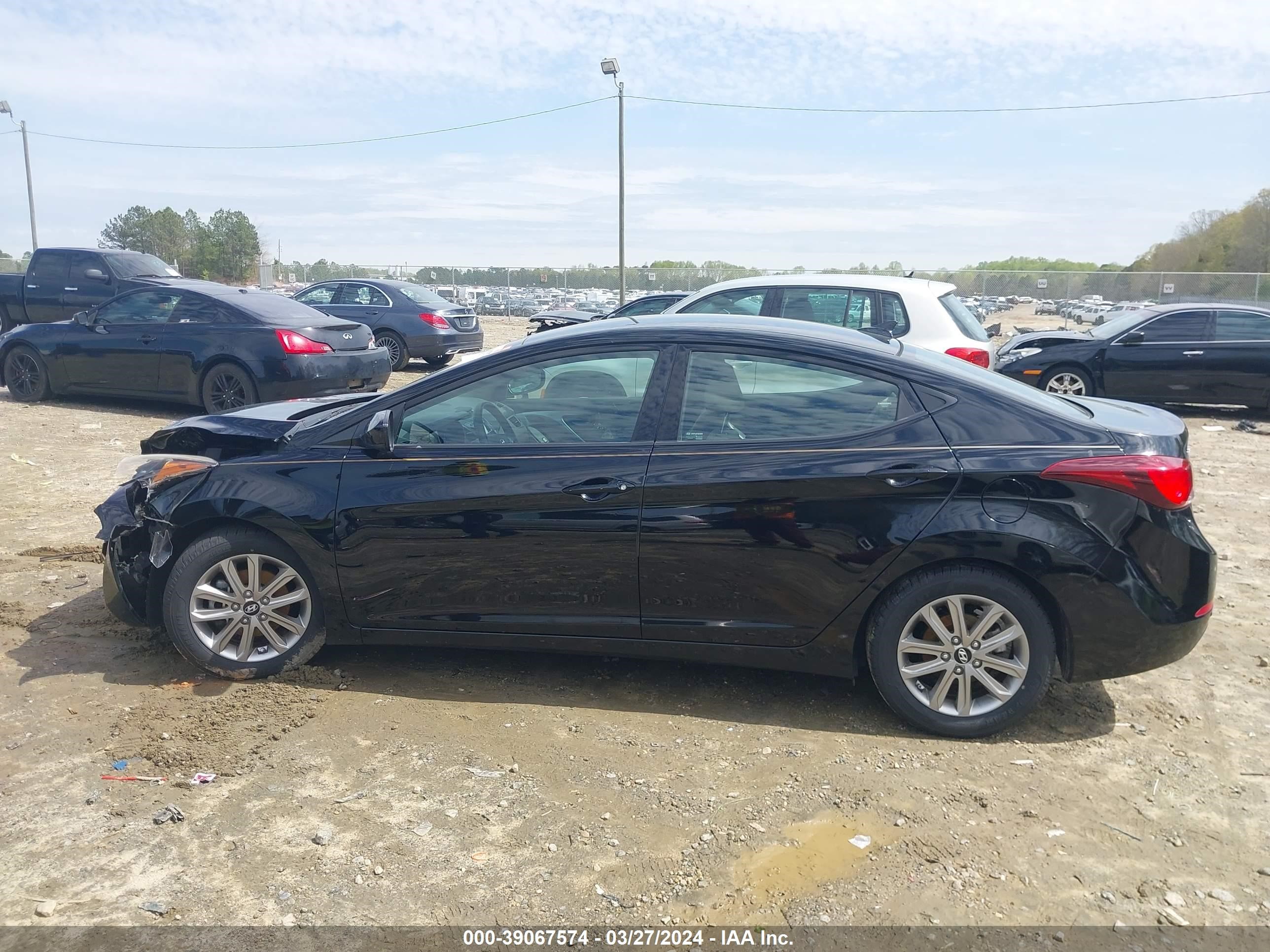 Photo 13 VIN: KMHDH4AE7EU062308 - HYUNDAI ELANTRA 