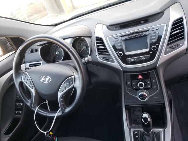 Photo 8 VIN: KMHDH4AE7FU227792 - HYUNDAI ELANTRA SE 