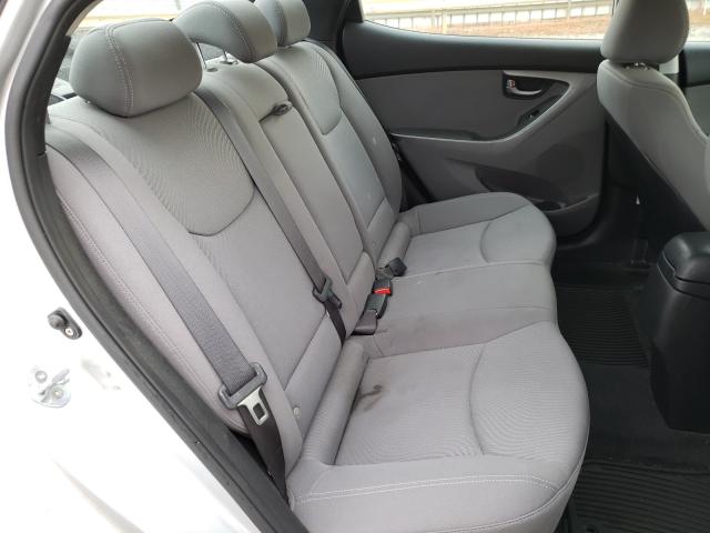 Photo 5 VIN: KMHDH4AE7FU283215 - HYUNDAI ELANTRA SE 