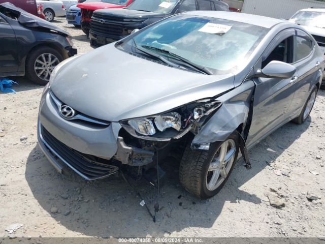 Photo 5 VIN: KMHDH4AE7FU320831 - HYUNDAI ELANTRA 