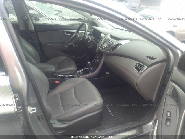 Photo 4 VIN: KMHDH4AE7FU322496 - HYUNDAI ELANTRA 