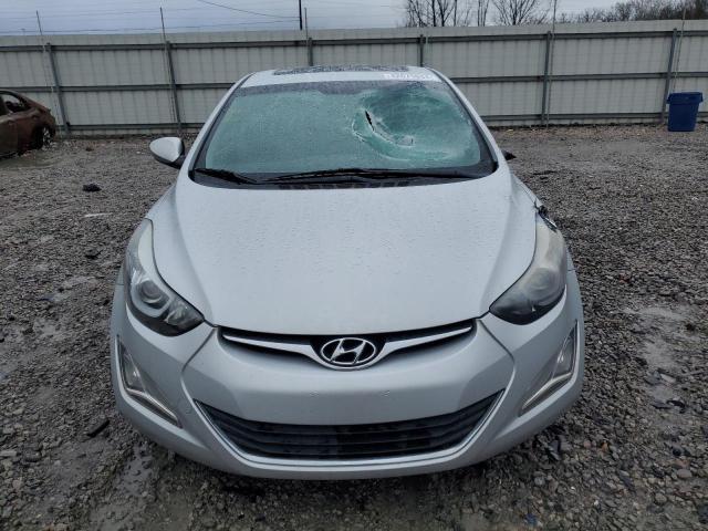 Photo 4 VIN: KMHDH4AE7FU323213 - HYUNDAI ELANTRA 