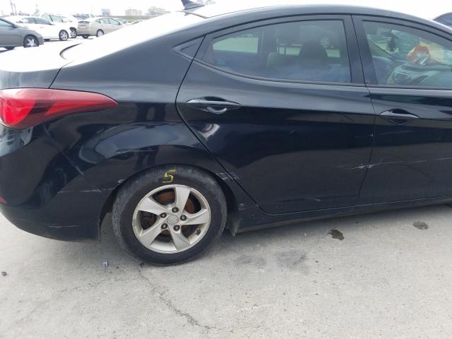 Photo 8 VIN: KMHDH4AE7FU328797 - HYUNDAI ELANTRA SE 