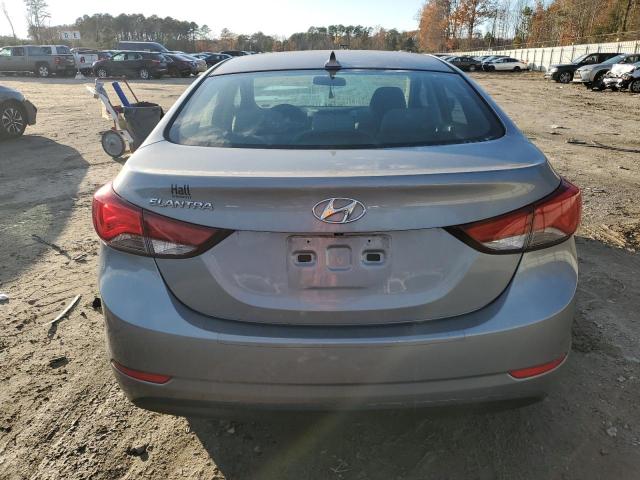 Photo 5 VIN: KMHDH4AE7FU352520 - HYUNDAI ELANTRA 