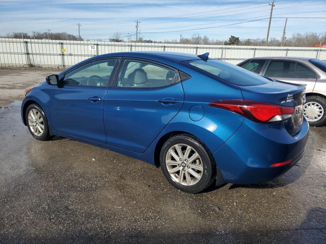 Photo 1 VIN: KMHDH4AE7FU381435 - HYUNDAI ELANTRA 