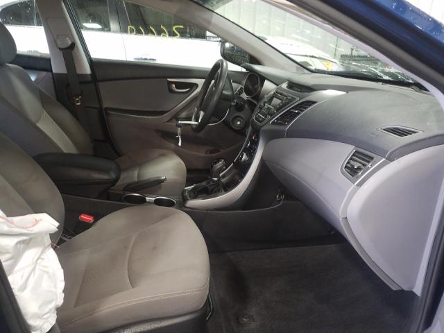 Photo 4 VIN: KMHDH4AE7FU389647 - HYUNDAI ELANTRA SE 