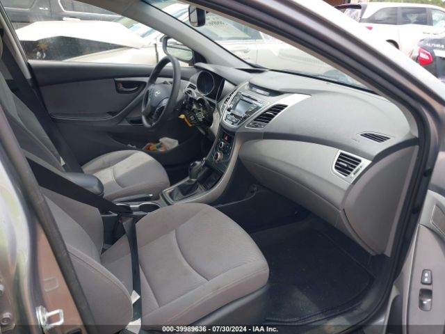 Photo 4 VIN: KMHDH4AE7FU419424 - HYUNDAI ELANTRA 