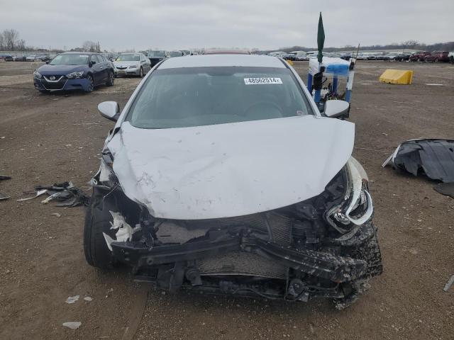 Photo 4 VIN: KMHDH4AE7FU439401 - HYUNDAI ELANTRA 