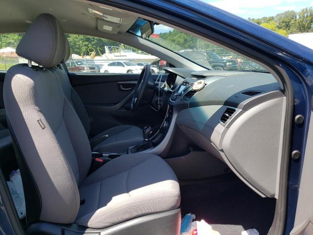 Photo 4 VIN: KMHDH4AE7GU502272 - HYUNDAI ELANTRA SE 