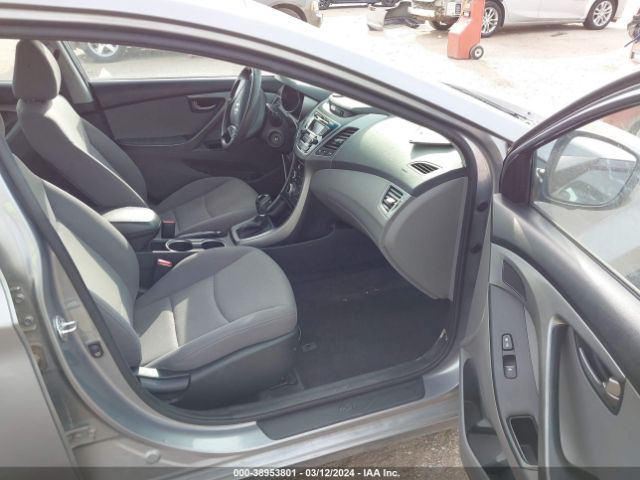 Photo 4 VIN: KMHDH4AE7GU511070 - HYUNDAI ELANTRA 