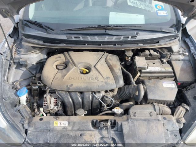 Photo 9 VIN: KMHDH4AE7GU511070 - HYUNDAI ELANTRA 