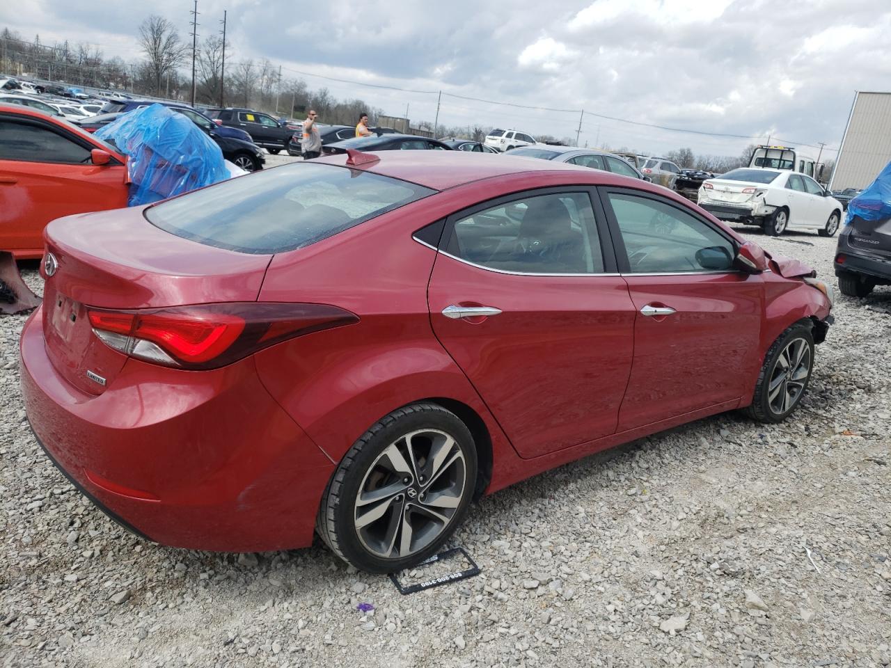 Photo 2 VIN: KMHDH4AE7GU558373 - HYUNDAI ELANTRA 