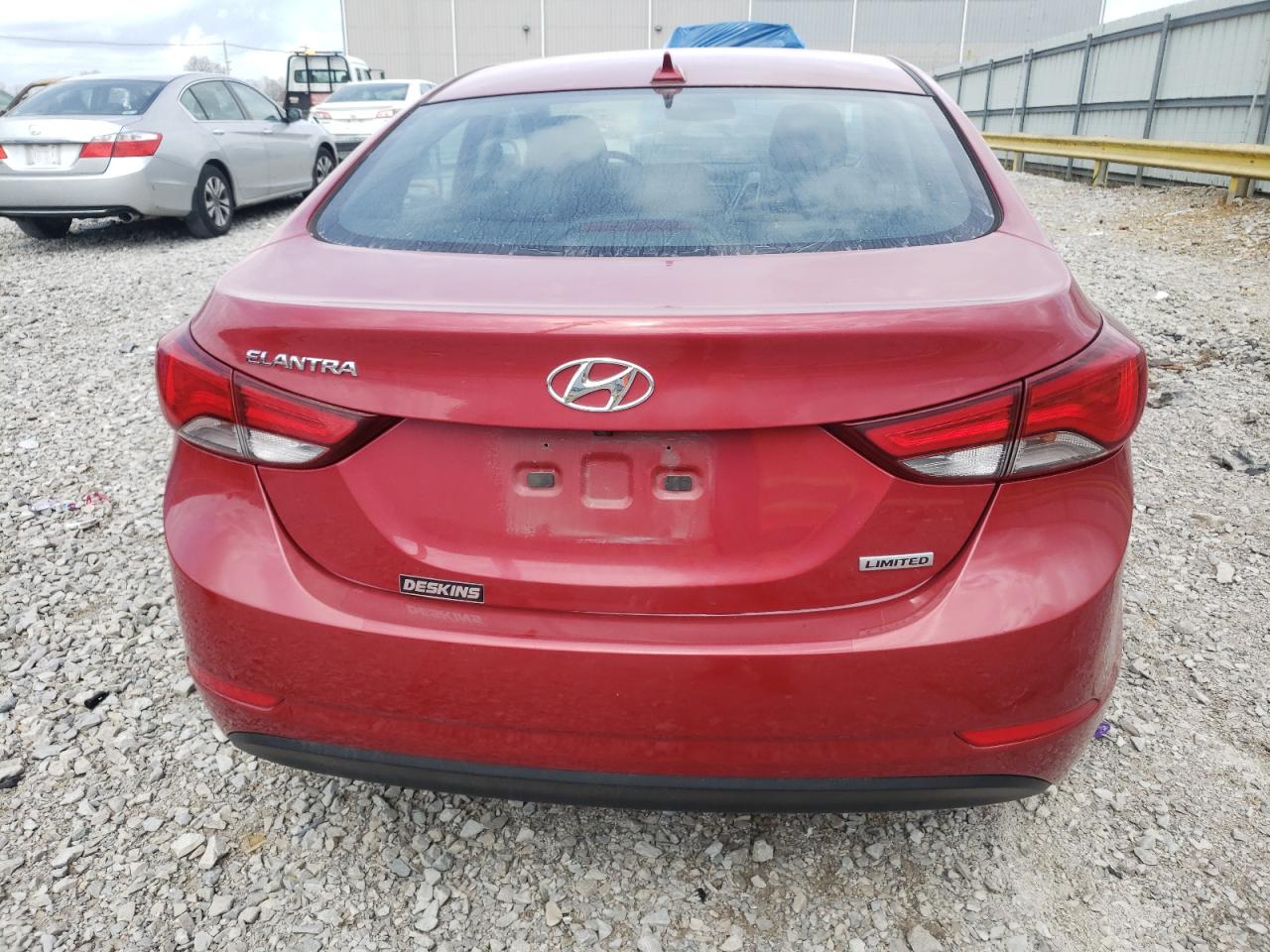 Photo 5 VIN: KMHDH4AE7GU558373 - HYUNDAI ELANTRA 