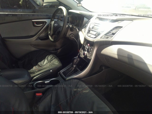 Photo 4 VIN: KMHDH4AE7GU600346 - HYUNDAI ELANTRA 