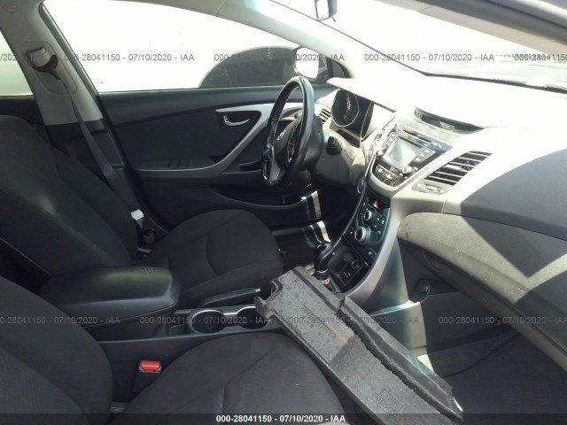 Photo 4 VIN: KMHDH4AE7GU625098 - HYUNDAI ELANTRA 