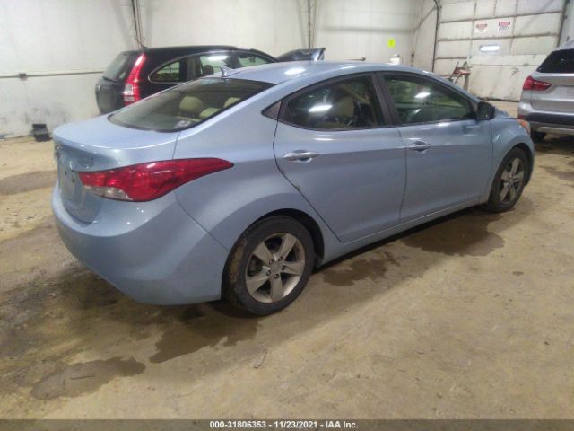 Photo 3 VIN: KMHDH4AE8BU087391 - HYUNDAI ELANTRA 