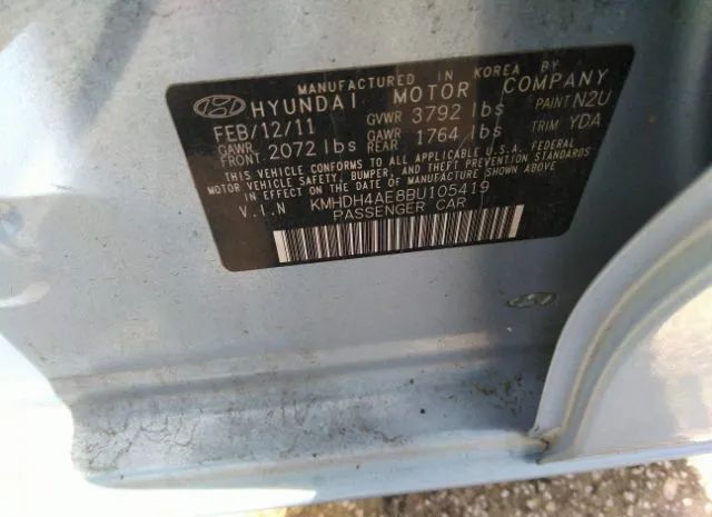 Photo 8 VIN: KMHDH4AE8BU105419 - HYUNDAI ELANTRA 