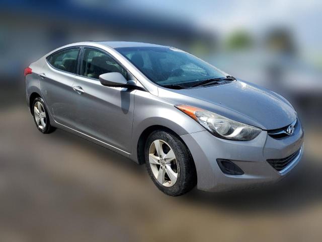 Photo 3 VIN: KMHDH4AE8BU109745 - HYUNDAI ELANTRA 