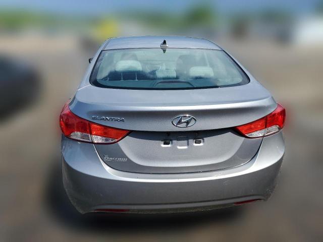 Photo 5 VIN: KMHDH4AE8BU109745 - HYUNDAI ELANTRA 