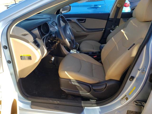 Photo 6 VIN: KMHDH4AE8BU120972 - HYUNDAI ELANTRA 