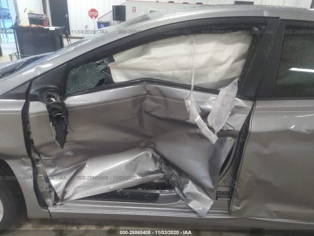 Photo 5 VIN: KMHDH4AE8BU123547 - HYUNDAI ELANTRA 