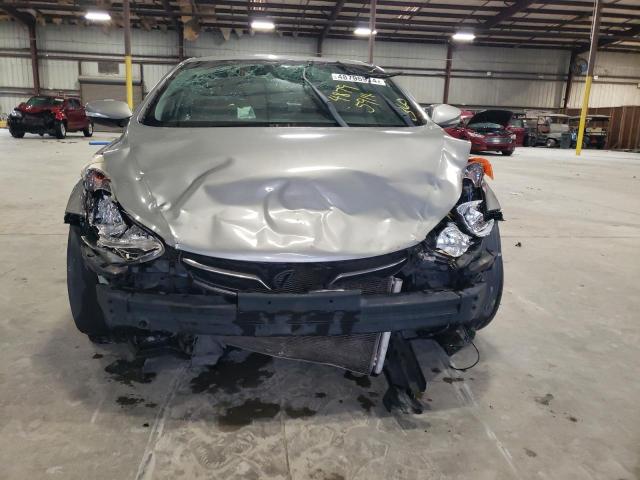 Photo 4 VIN: KMHDH4AE8BU129641 - HYUNDAI ELANTRA 