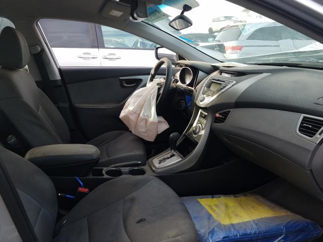 Photo 4 VIN: KMHDH4AE8BU142082 - HYUNDAI ELANTRA GL 